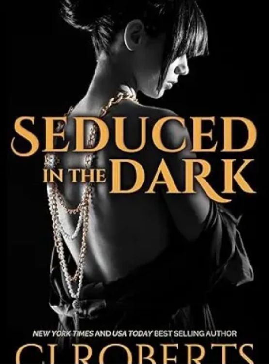 Seduced in the Dark (The Dark Duet Book 2)